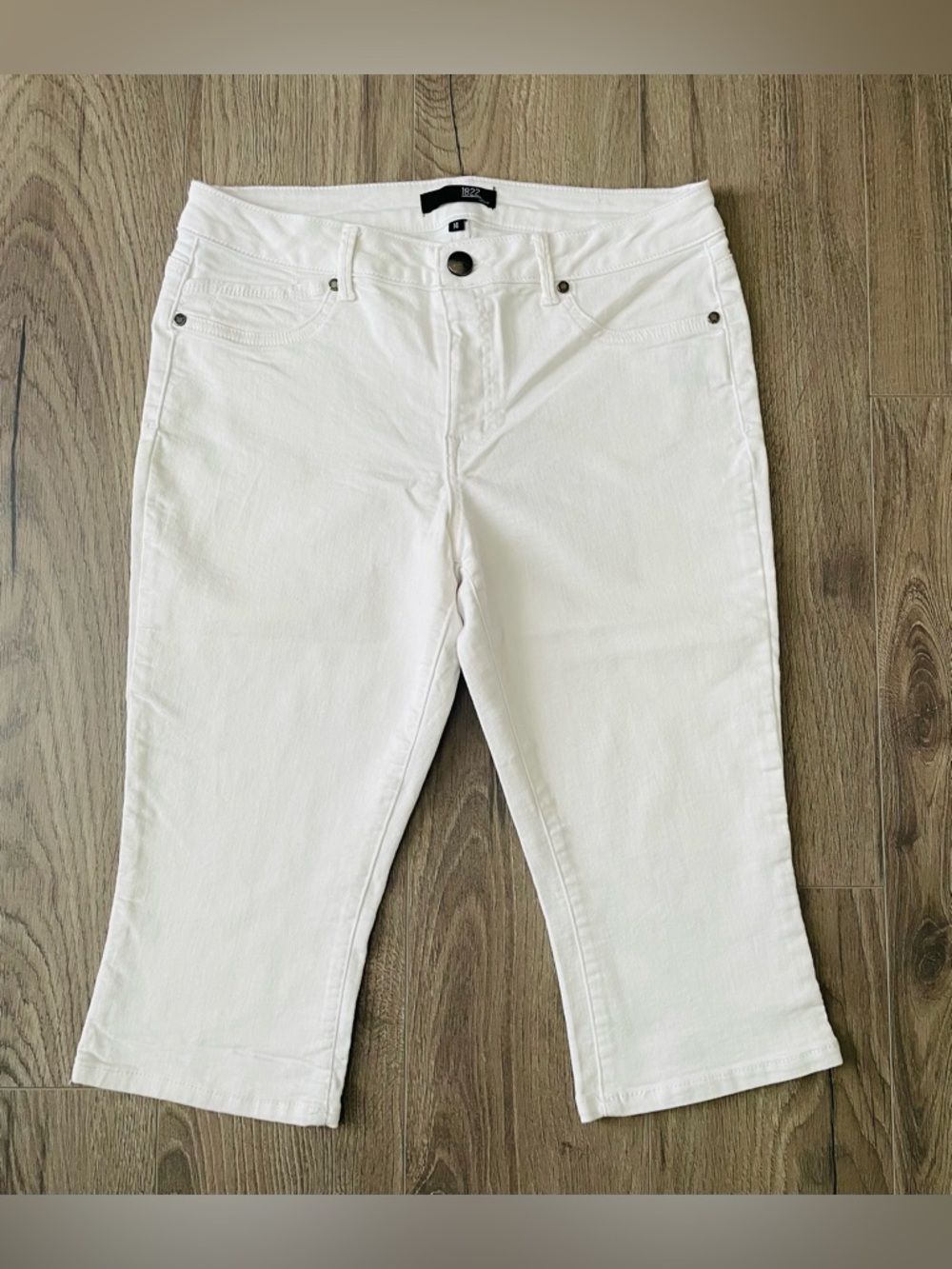 1822 Denim Women Capris Jeans 14 White Straight Leg Casual Summer Minimalist